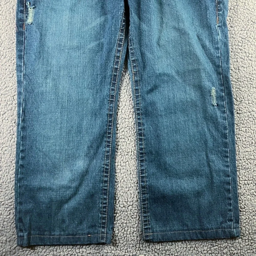 True Religion Bobby Jeans Mens 43x27 Medium Wash Straight‎ Leg Distressed Denim